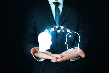 乒乓球世界冠军马龙现在怎么样了？