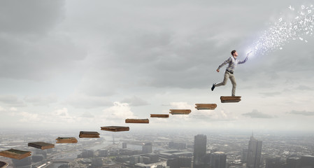 乒乓球世界冠军马龙现在怎么样了？